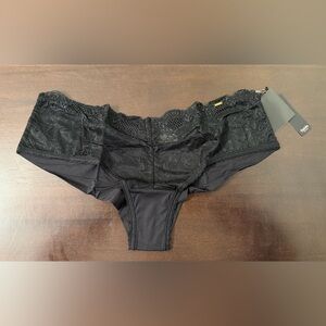 BeMe New York Rough & Tumble Cheeky Lace Front. Size M. NWT